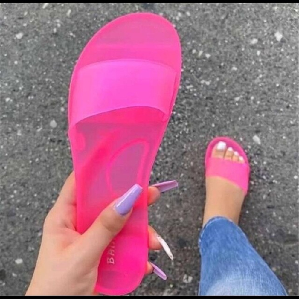 Summer pink Transparent Sandals size 7/8